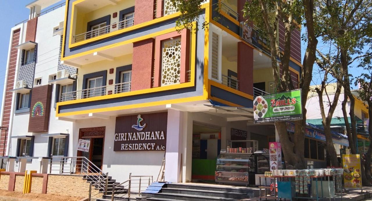 Giri Nandhana Residency Yelagiri Exteriör bild